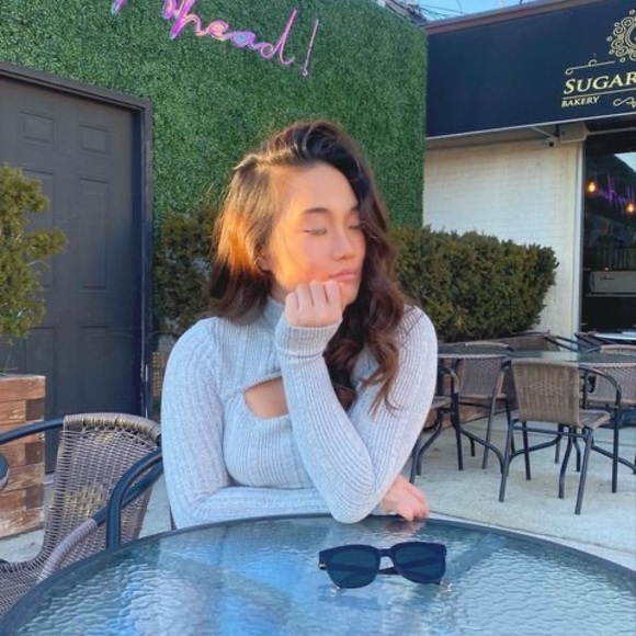 Meet the Posher Other - Meet your Posher, Vicky